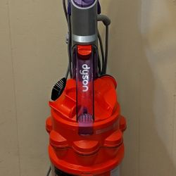 Dyson DC14 Full Gear Multi Floor Vacuum Cleaner 