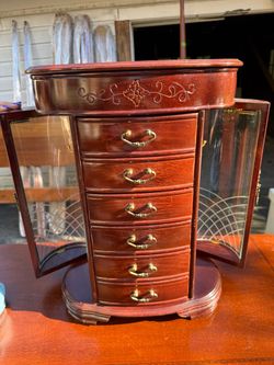 Jewelry Chest