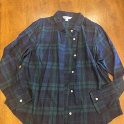 Women’s new without tags Old Navy flannel button down shirt shipping available