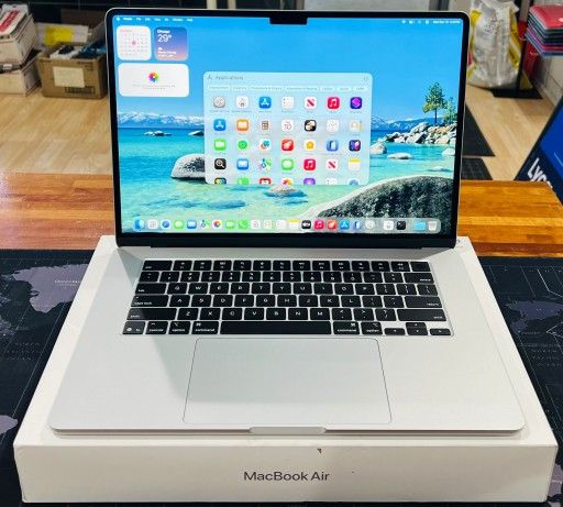 Apple MacBook Air 2025 M4 24GB RAM 1TB With Apple Care+ Till 05/05/2028 -NEW OPEN BOX