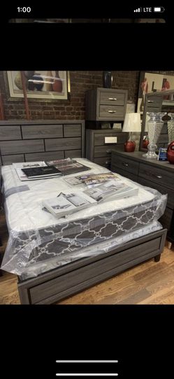 Brand new complete bedroom set set $899