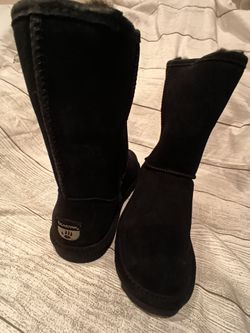 Bearpaw Black Suede Boots