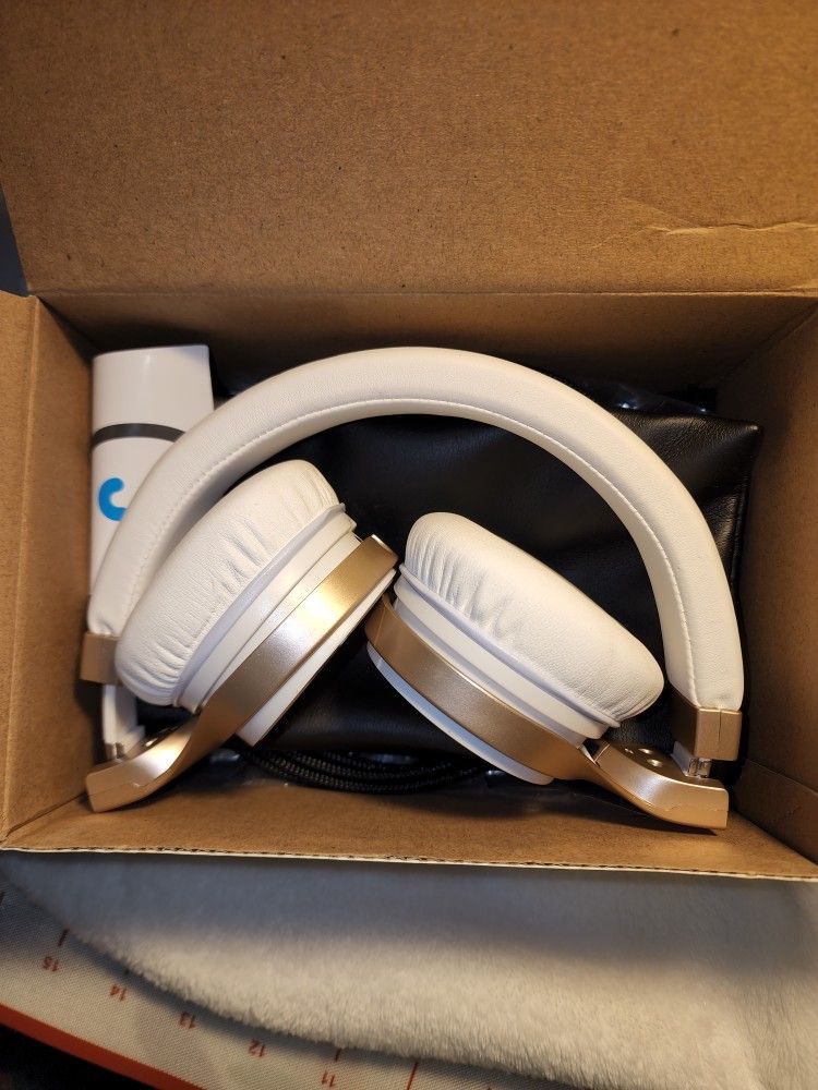 New Wireless Headset W/ Cable