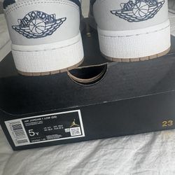 Air Jordan 1 Size 5y Worn Twice $50 Best Offer Or Trade 