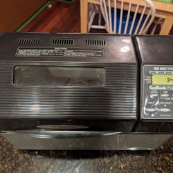 ZOJIRUSHI Bread Maker