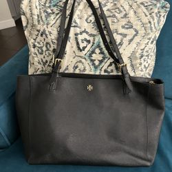 Tory Burch Black Bag Great For Work/Travel/ Everyday