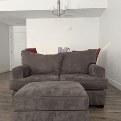2 person couch + foot rest