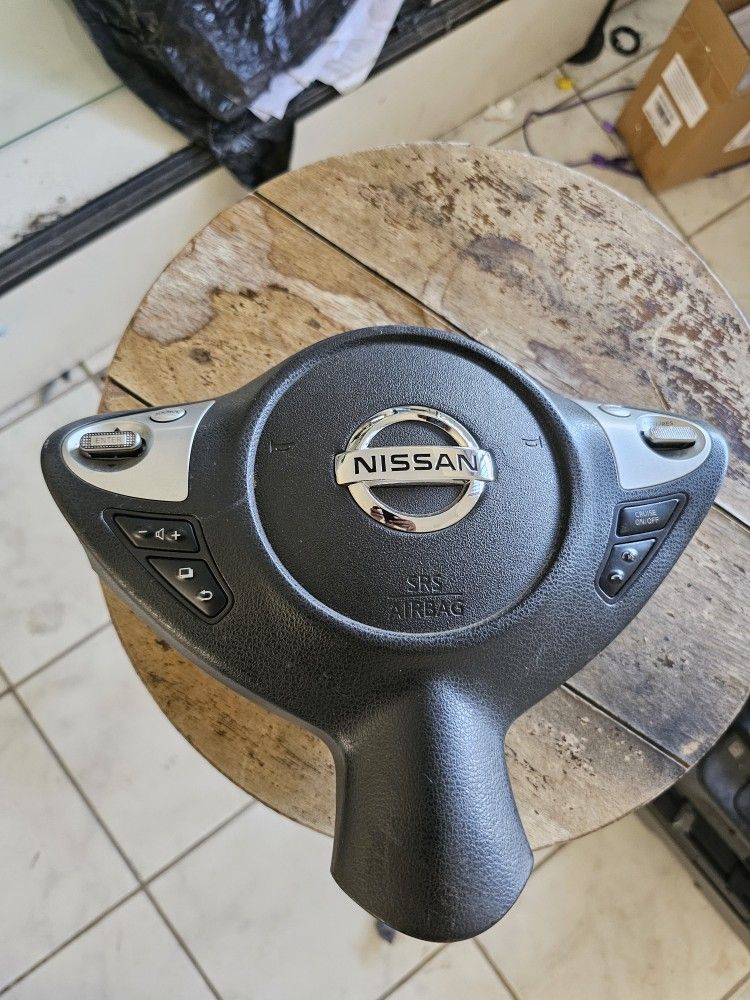 Nissan Airbag