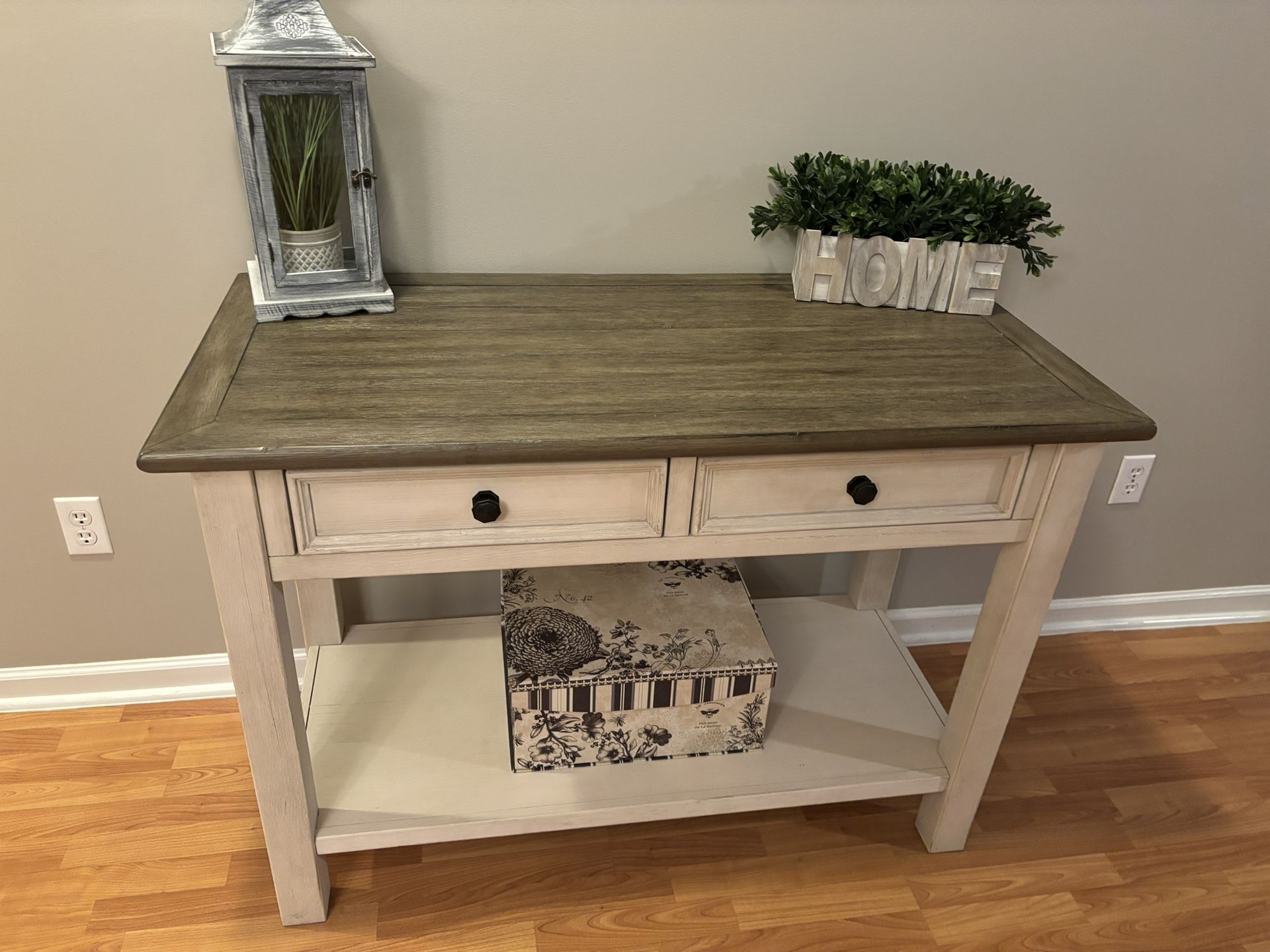 Sofa Table And Matching End Table