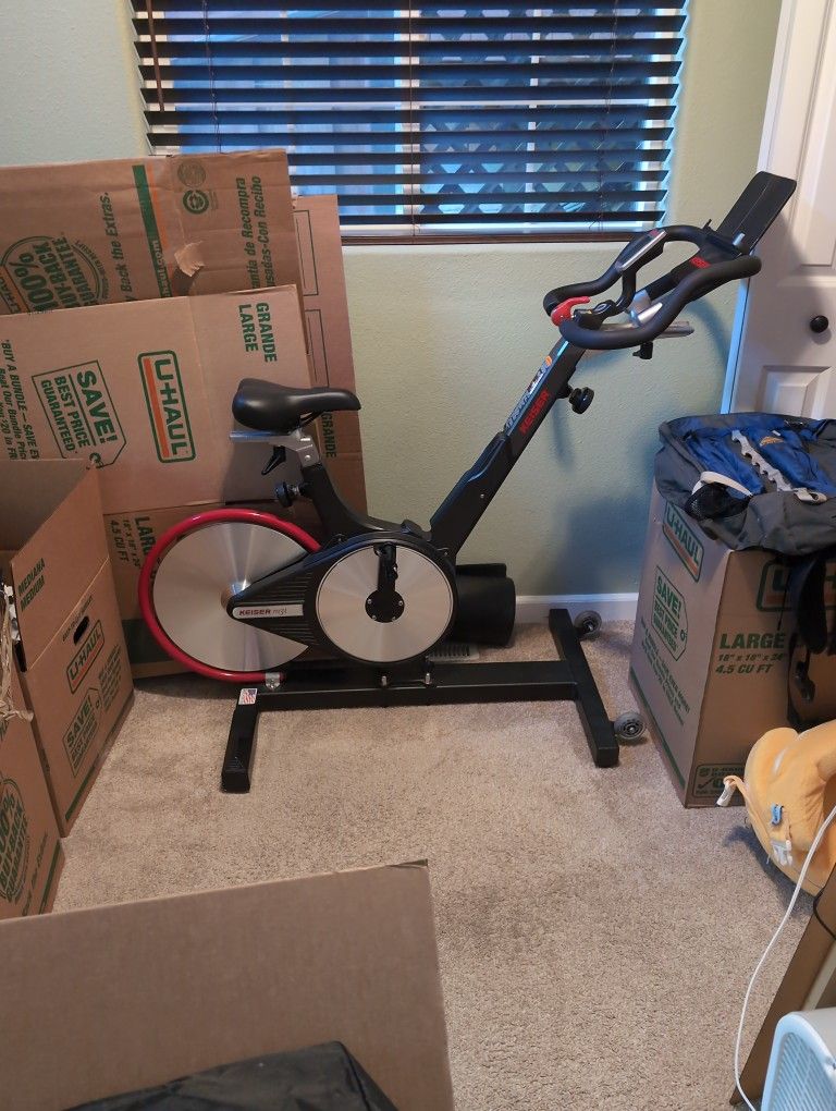 Kaiser Exercise Bike 