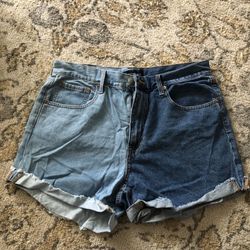 American Eagle Woman Shorts