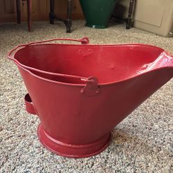 VINTAGE FIRE BUCKET
