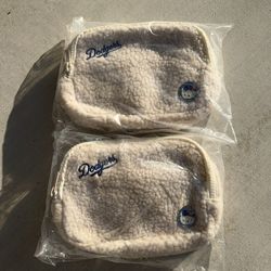 Hello Kitty 50th Anniversary LA Dodgers 4/16/24 Game Sherpa Cross Body Bag looking for Hello Kitty Hoodie Trade