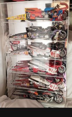 6 Drag Bike Display With Bikes $500 All Brand New