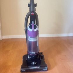 Bissell Clean view Vaccum Cleaner