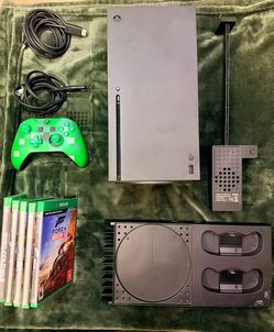 Xbox Series X 1TB Bundle – Controller, 5 Games, Charging/Cooling Stand – $425 OBO