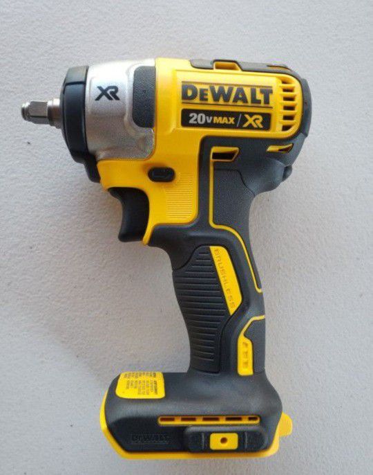 DEWALT 20-Volt MAX Lithium-Ion 3/8 in. Cordless Compact Impact Wrench