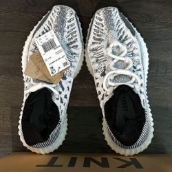 Brand New Yeezy 350 V2 