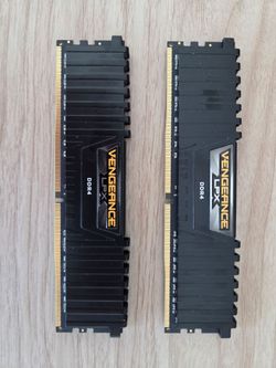 Corsair Vengeance DDR4 RAM. 64 GB (2x32)