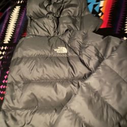 North face Puffer. Size Small