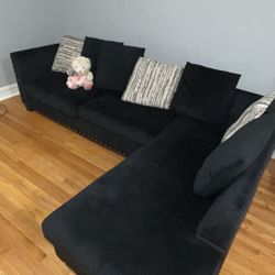 L Shaped-sectional $400