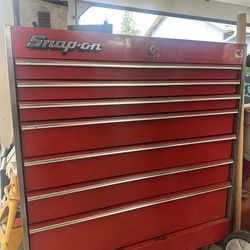 Snap-on tool box