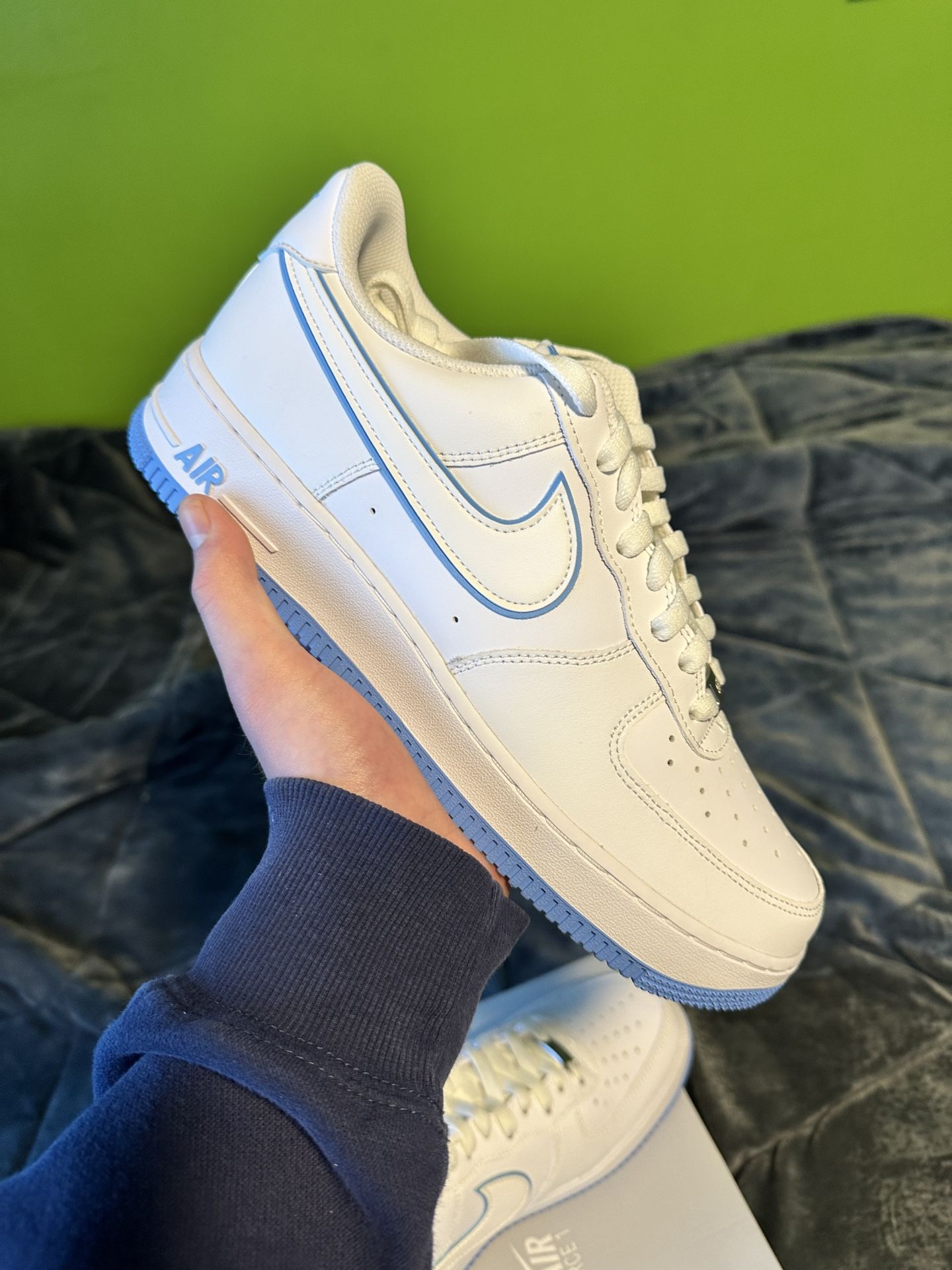 New Nike Air Force 1 '07 Low White University Blue Sole Size 10