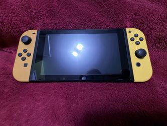 Nintendo Switch V1 pikachu edition