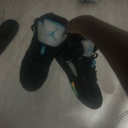 Jordan 5 aqua size 6.5