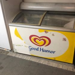 Good Humor Freezer With Top Sliding Doors