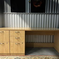 Great Contemporary Desk