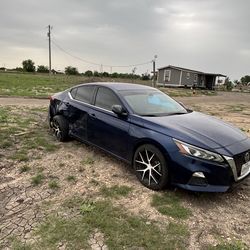 2022 Nissan máxima SR sport