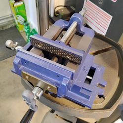 Cross Slide Vise 5" Brand New!