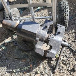 Double Head Vice