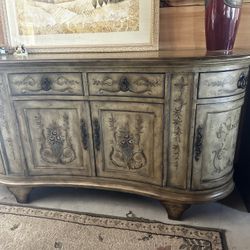 Beautiful Furniture Quality High End 