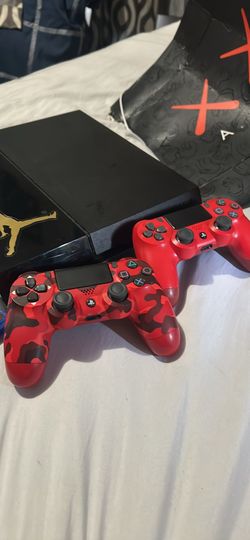 PS4