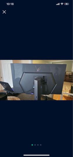 New in Box LG 32” 4K Gaming Monitor!!