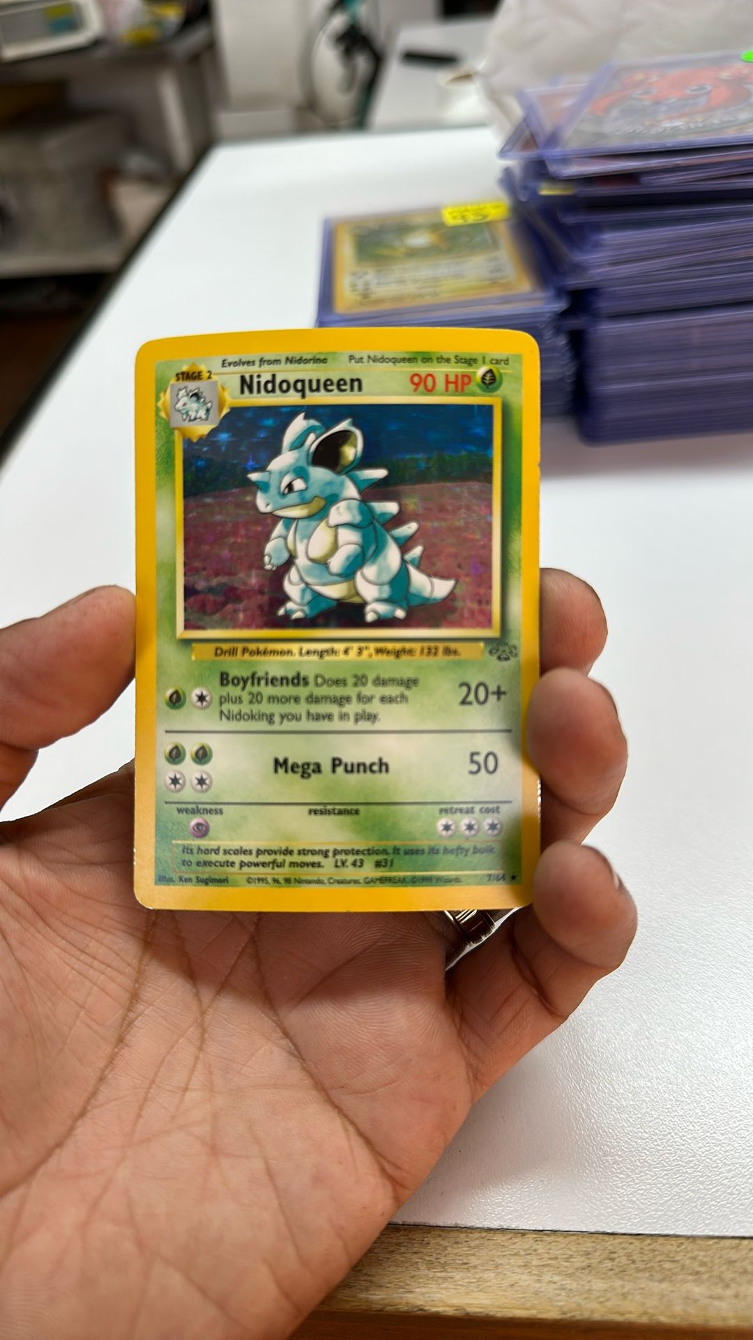 Nidoqueen 