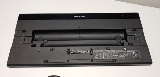 Toshiba Dock Port Replicator PA3916C-1PRP