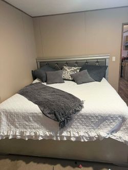 King Size 4 Pc Set