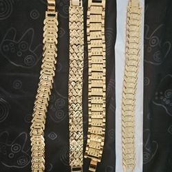 Gold Played Braclet