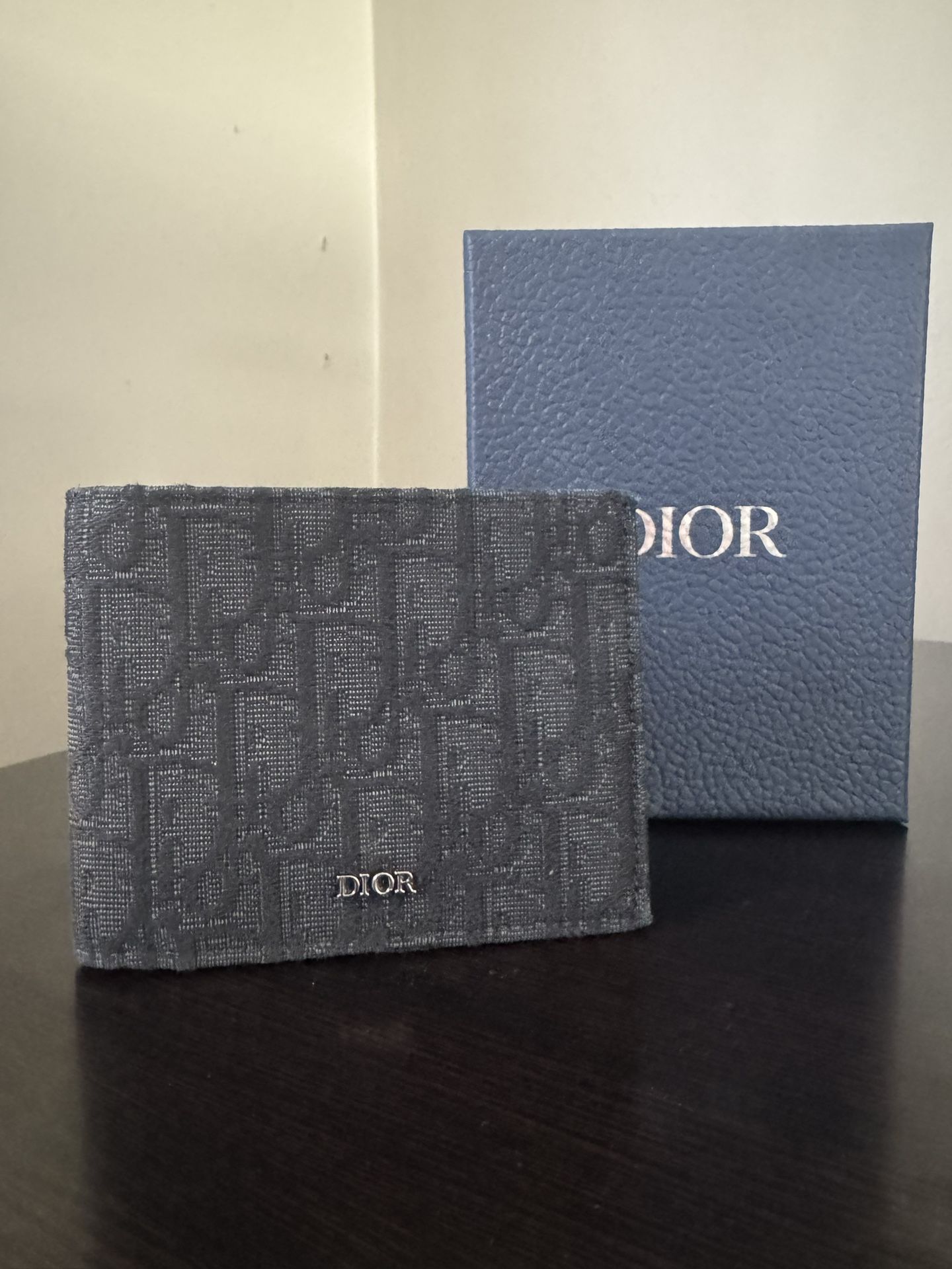 Black Dior Men Wallet - Used (With Box)