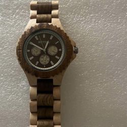 Men’s Watch Great For Fathers Day (Links Can Be Taken Out 