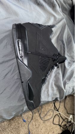 Black cats size 13( not free)