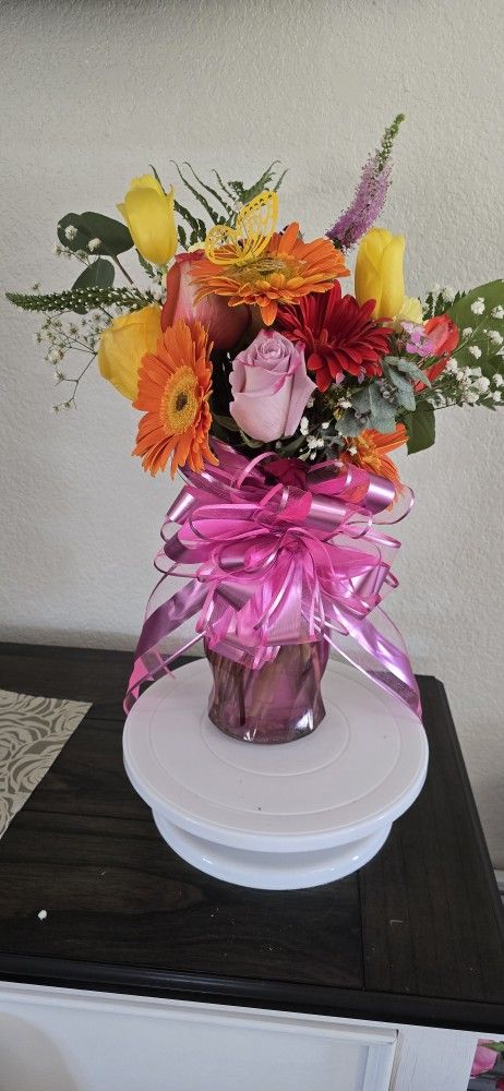 Vase Flower Arrangement