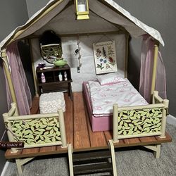 American Girl Doll Kira’s Comfy Platform Camping Tent With Furniture