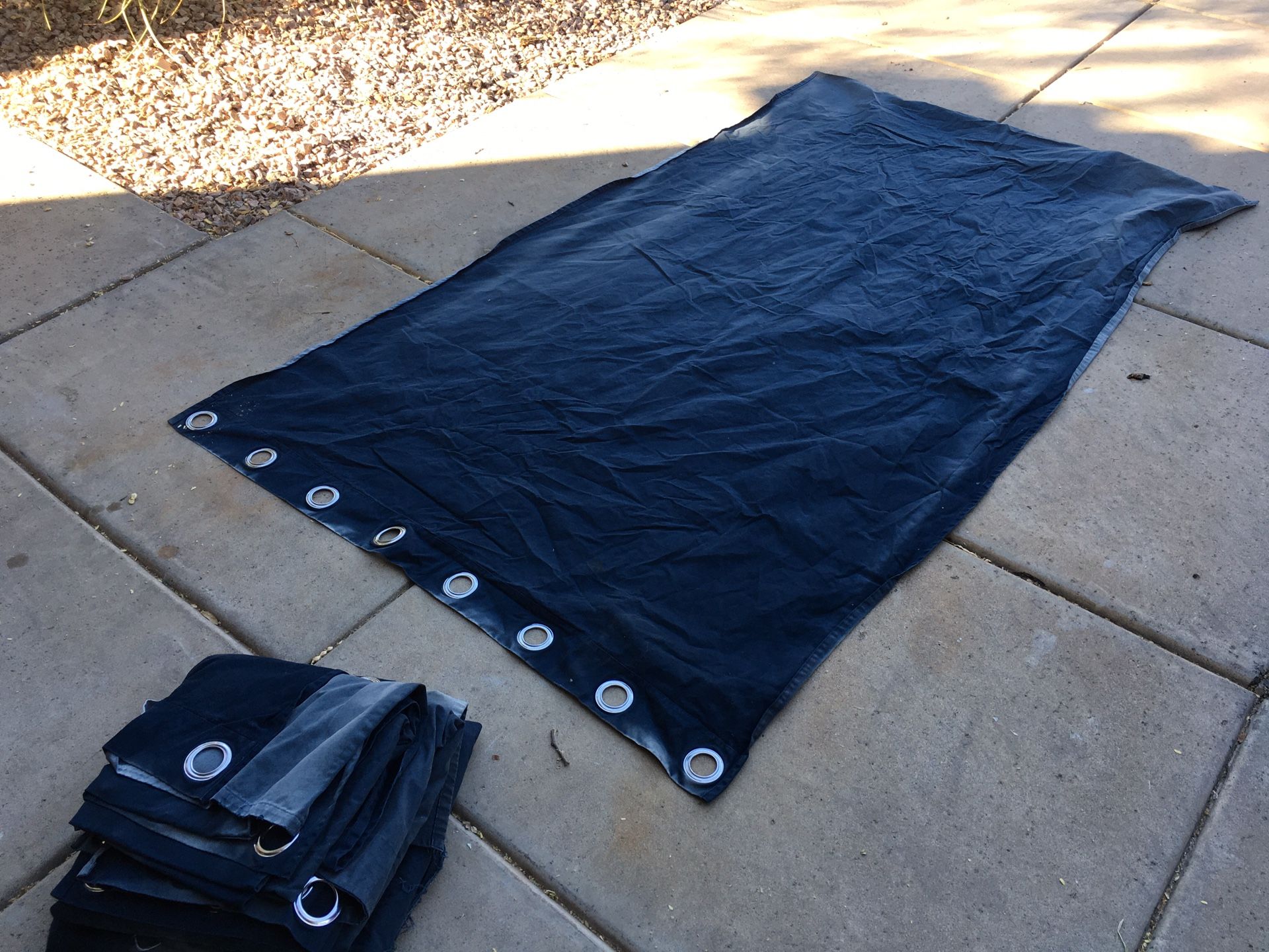 6 8foot by 4foot Clean Curtains.