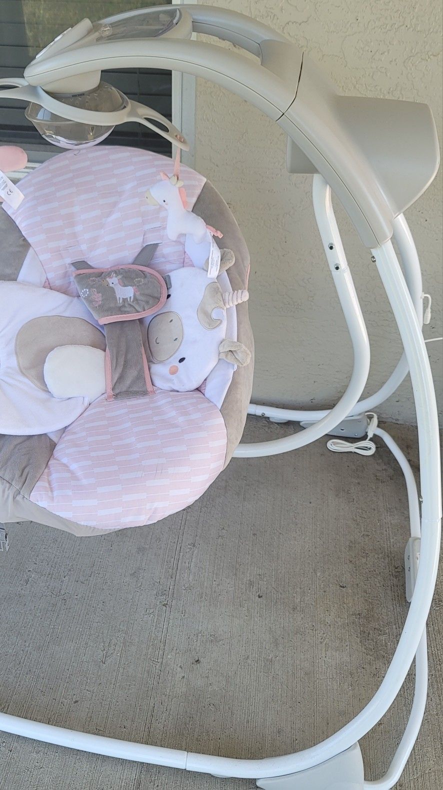 Baby *SWING* Chair $75.00