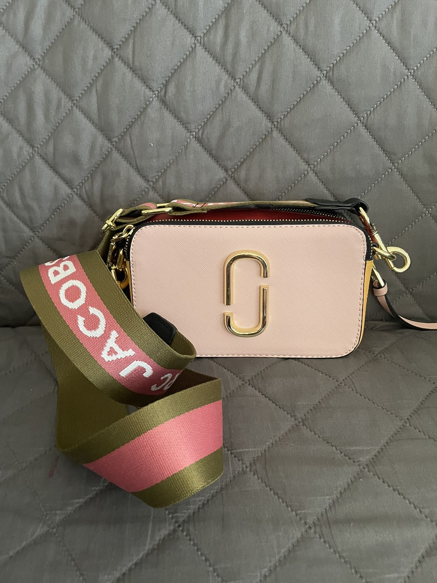 Marc Jacobs Sling Bag