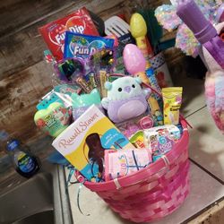 **EASTER BASKETS*** 